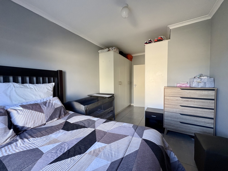 2 Bedroom Property for Sale in Parklands Western Cape